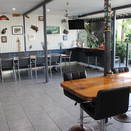 Gecko Guest House Cooktown Extérieur photo