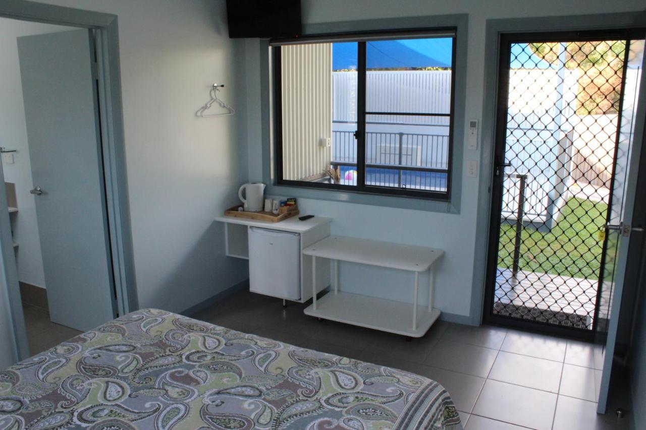 Gecko Guest House Cooktown Extérieur photo