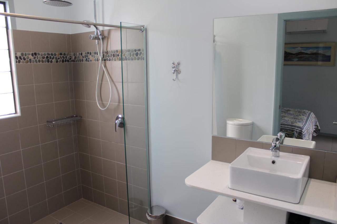 Gecko Guest House Cooktown Extérieur photo